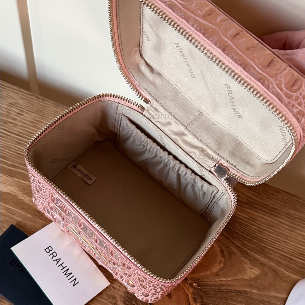 Brahmin Small Charmaine Train Case Rose Gold Melbourne Genuine Leather - Picture 5 of 7